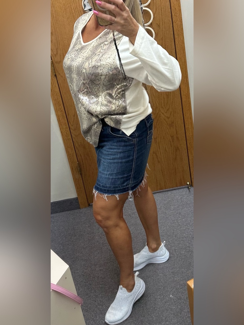 Quacker Factory Cream Snake-Print Raglan Pullover - Picture 5 of 7